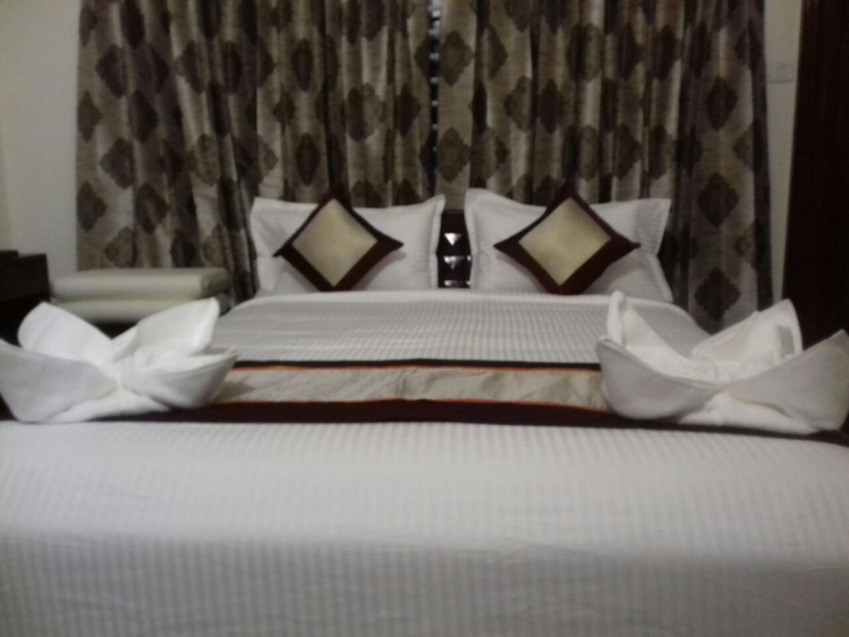 Iris Comfort Inn Čennai Exteriér fotografie