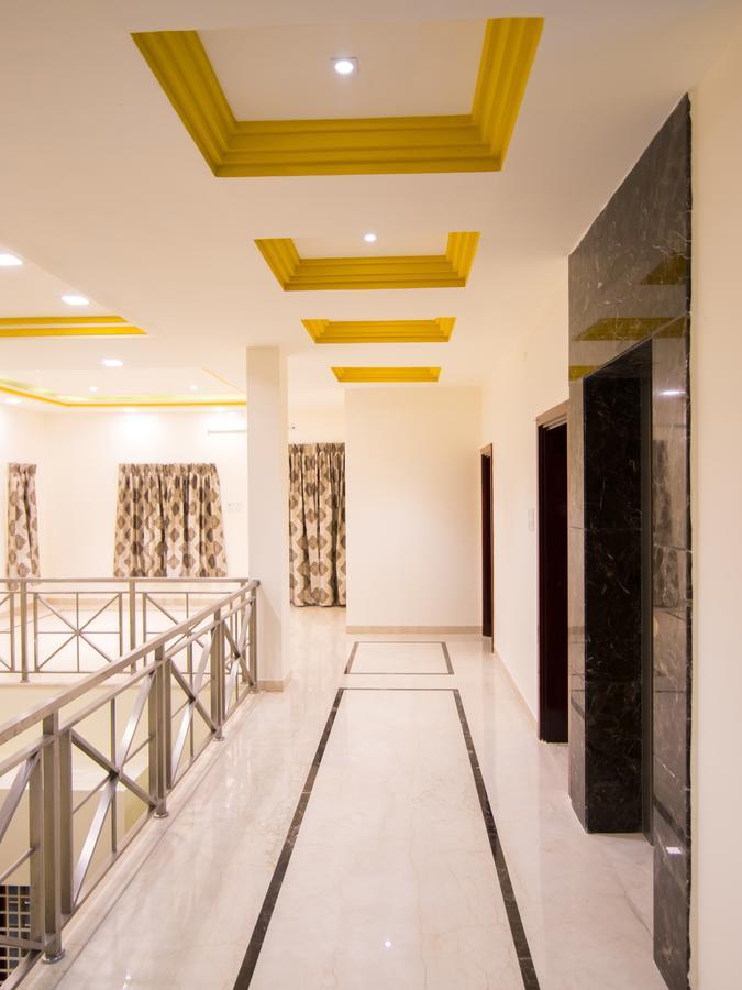 Iris Comfort Inn Čennai Exteriér fotografie